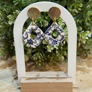 Blue & White Floral Teardrop Dangle Earrings with Gold Studs